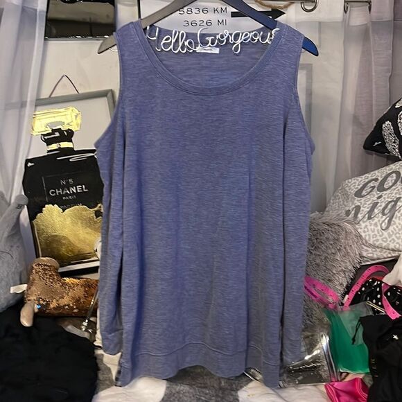 Maurices 2xl plus size cold shoulder blue pullover sweatshirt plaid stripedetail - Picture 1 of 11